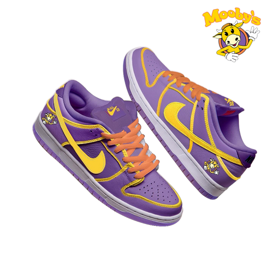 Mooby Clerks - SB Dunk Low